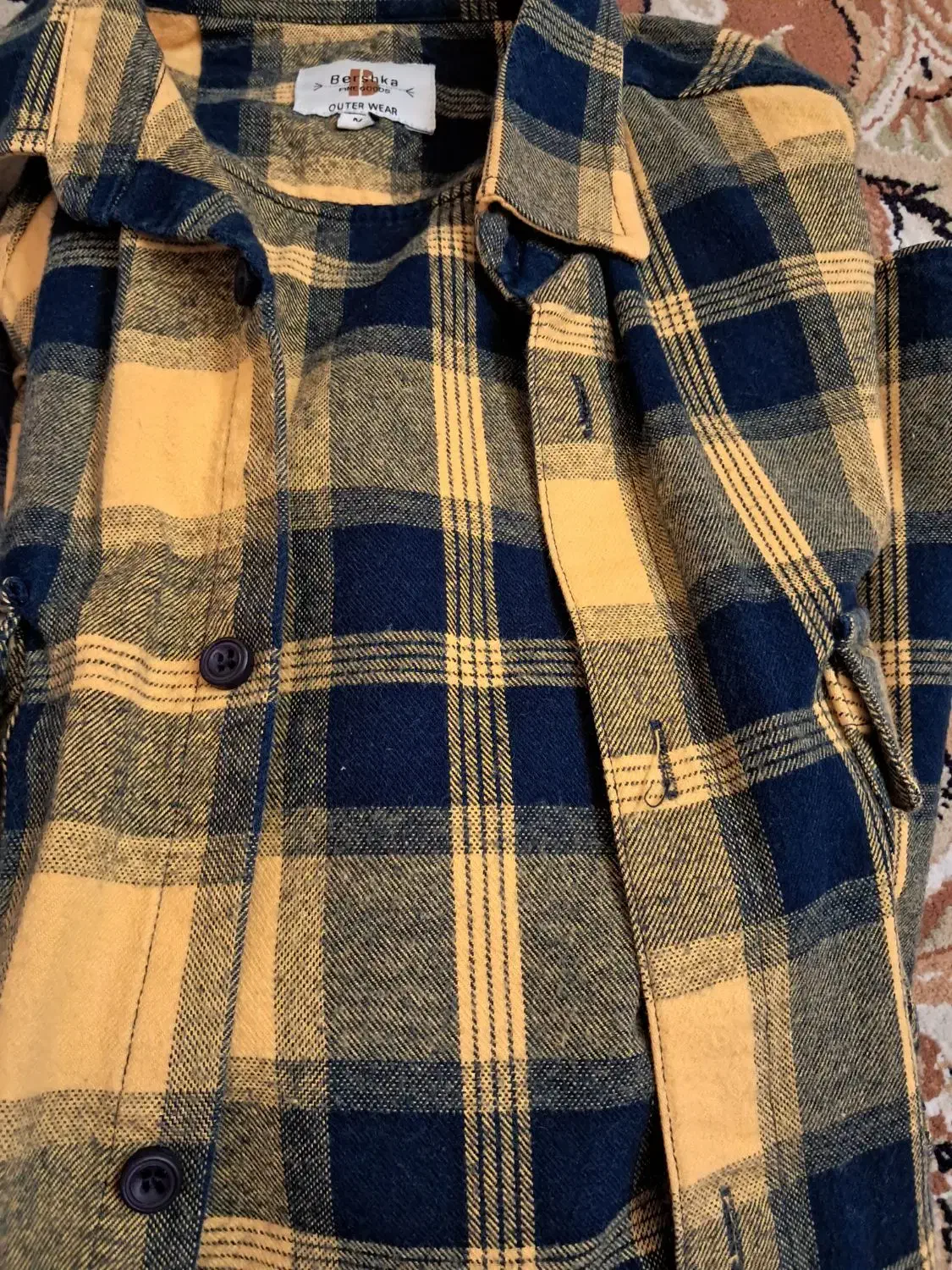 پیراهن مردانه در حد خیلی نو|لباس|اصفهان, رحیم‌آباد|دیوار