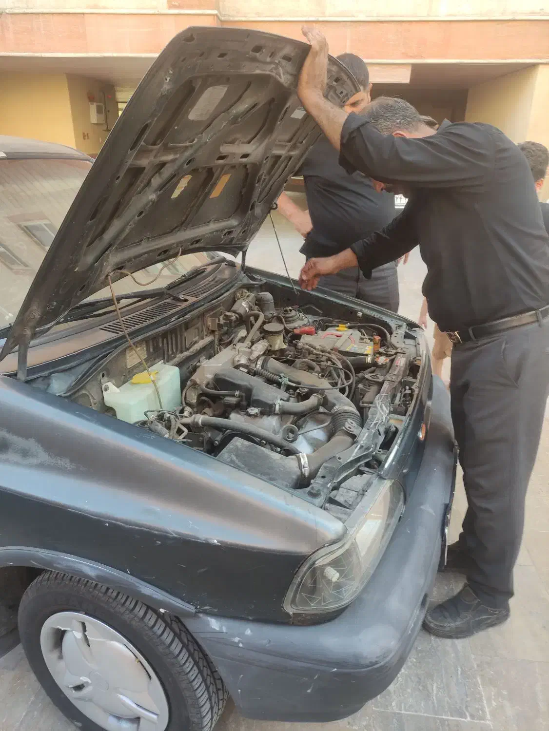 رادیات و اگزوز استوک|قطعات یدکی و لوازم جانبی|قم, باغ شازده|دیوار