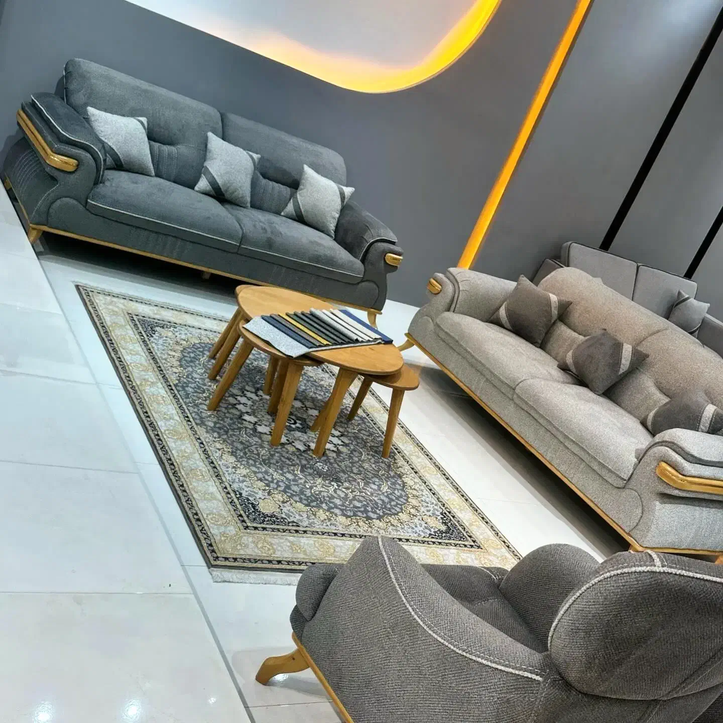 مبل انگلیس ×× بانک مبل ××|مبلمان خانگی و میز عسلی|خرم‌آباد, |دیوار