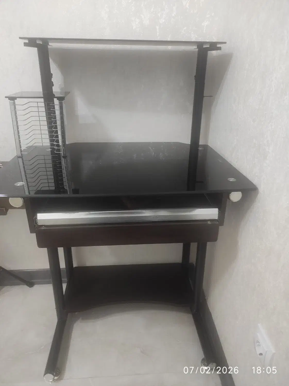 فروش|میز تحریر و کامپیوتر|گلپایگان, |دیوار