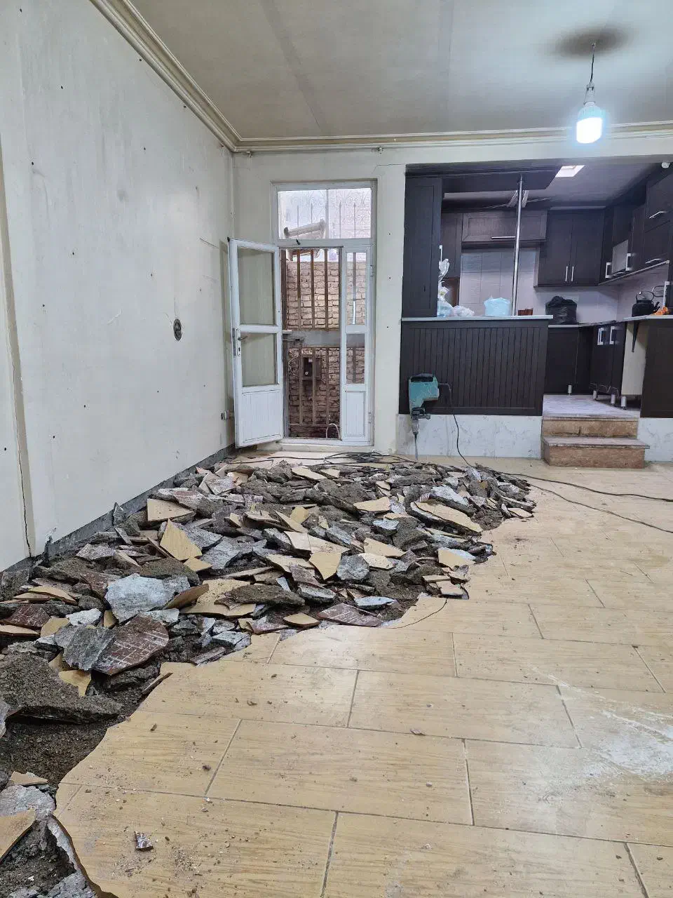 بتن کنی و تخریب ( دژبر ) (دقت و کیفیت وسرعت)ائلدار|خدمات پیشه و مهارت|تبریز, |دیوار