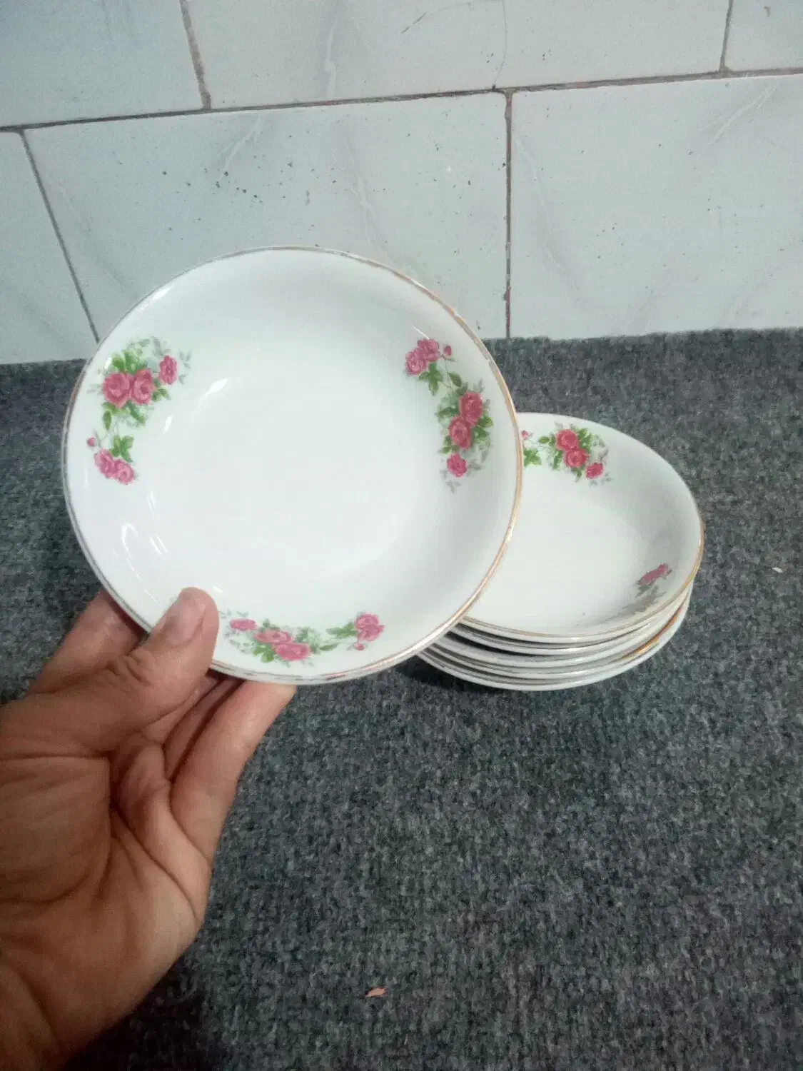 ظر ف ها درحد نو|ظروف سرو و پذیرایی|سبزوار, باهنر|دیوار