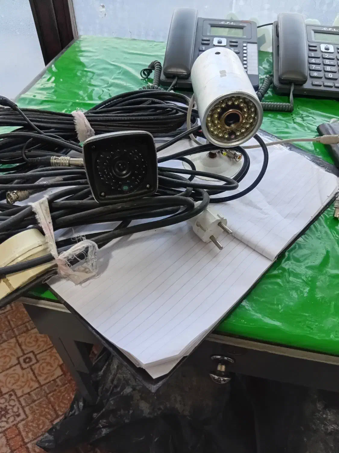 دوربین مداربسته|دوربین مداربسته|شوط, |دیوار