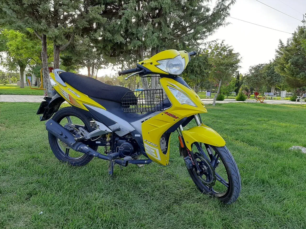 موتور سیکلت بی کلاچ ۱۲۵cc انرژی ۱۳۹۳|موتورسیکلت|اصفهان, خانه اصفهان|دیوار