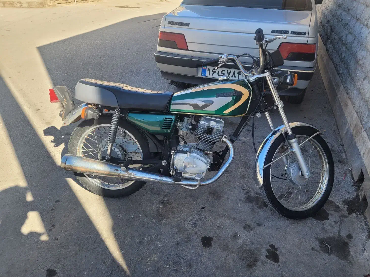 هوندا ۱۲۵ مزایده|موتورسیکلت|اصفهان, ستار|دیوار