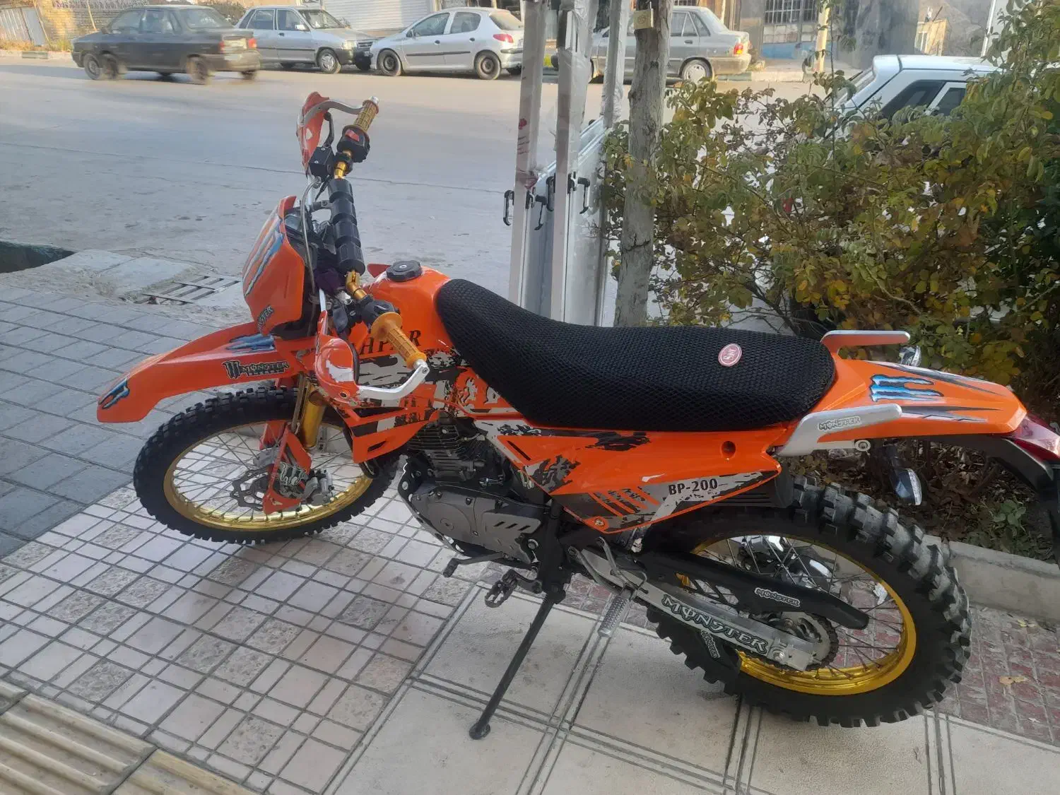 موتور تریل مدل ۴۰۰ مشابه خشک|موتورسیکلت|شاندیز, |دیوار