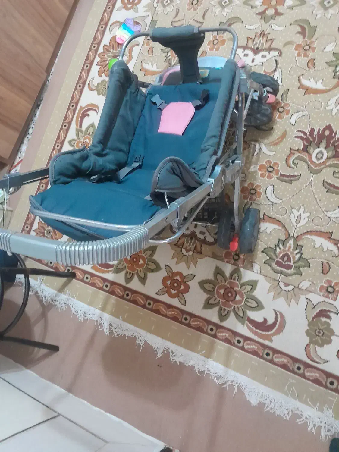 سلام کالسکه سالم تمیز نیازش ندارم|کالسکه و لوازم جانبی|نجف‌آباد, صالح آباد|دیوار