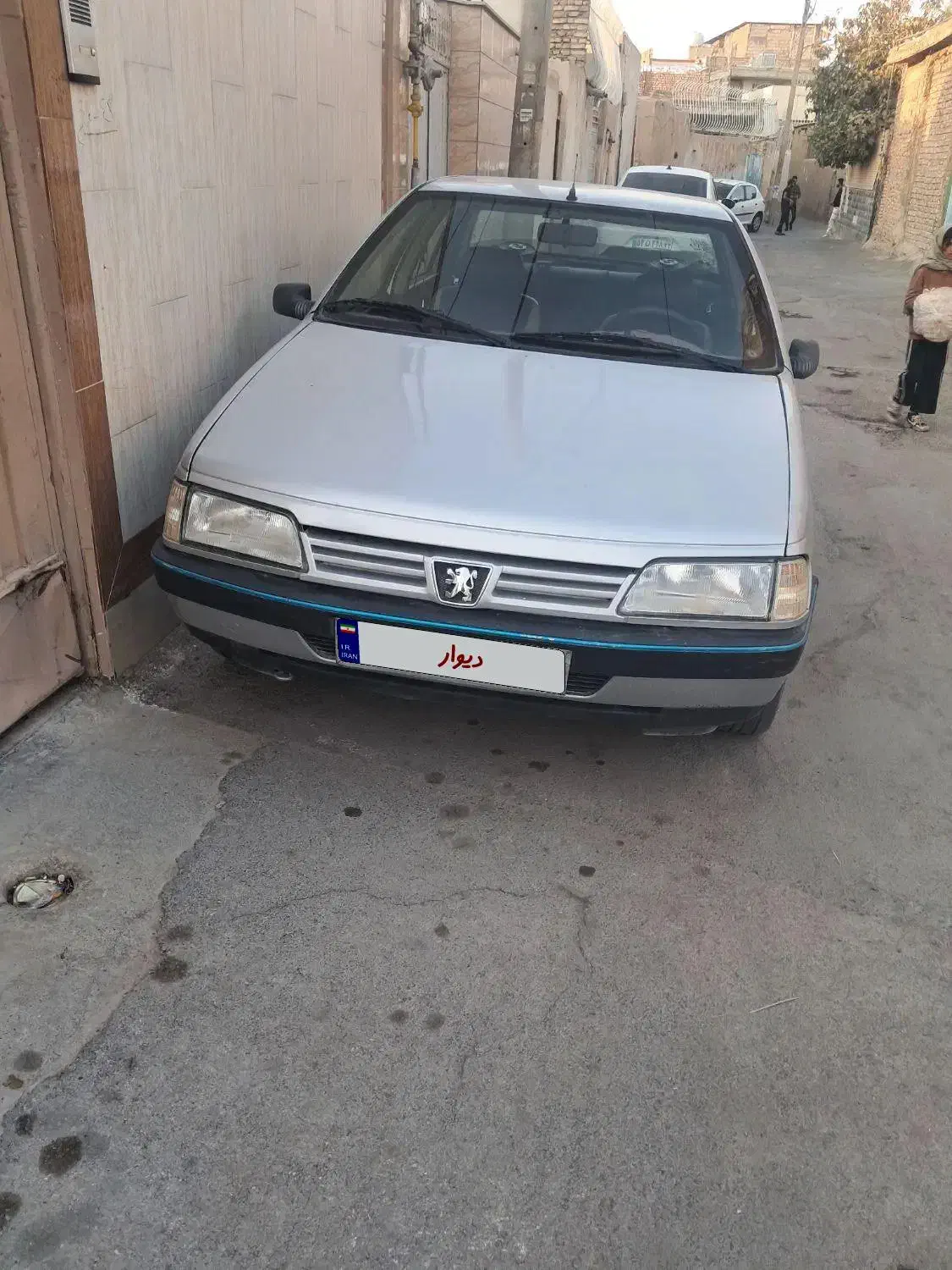 پژو ۴۰۵ جی ایکس نقره ای مدل ۸۷دوگانه کارخانه|خودرو سواری و وانت|خمینی‌شهر, |دیوار