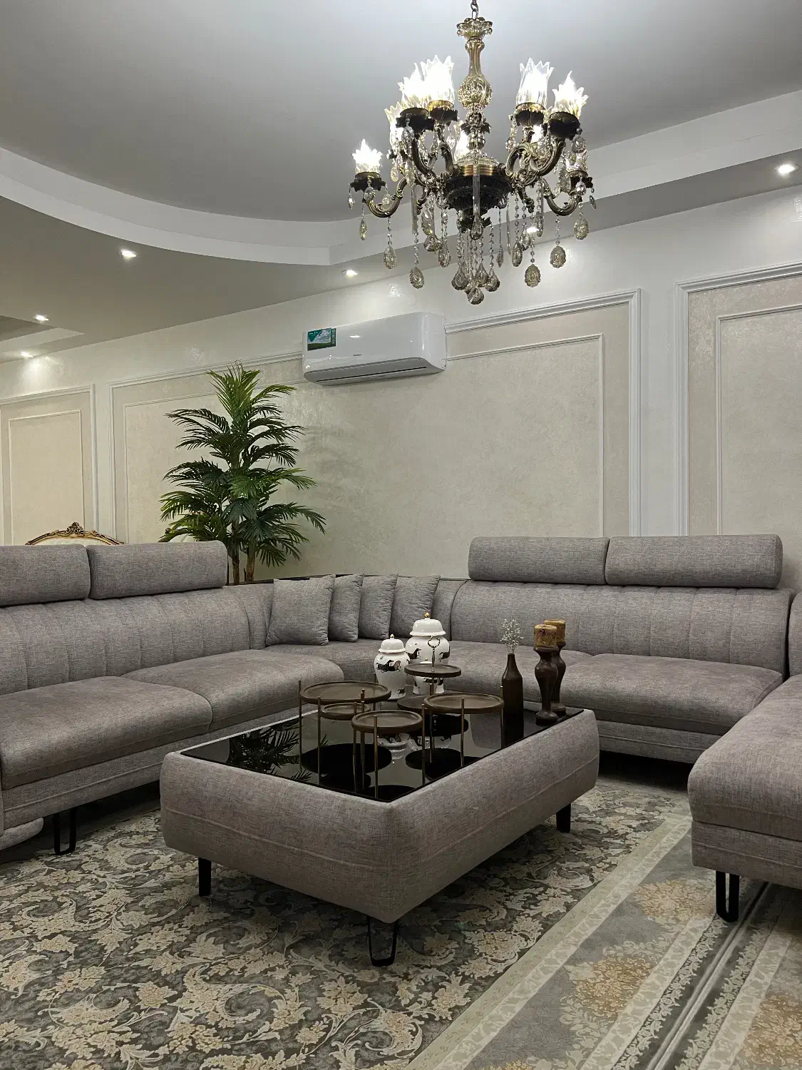 مبل ال ۹نفره مکانیزه کاملا سالم فروشی|مبلمان خانگی و میز عسلی|فردیس, قریشی|دیوار