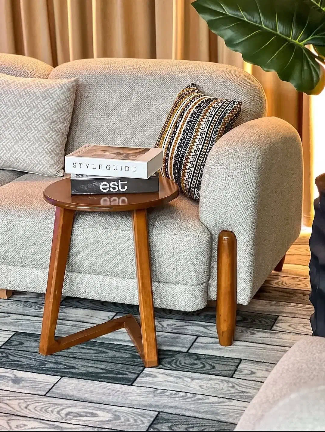 مبلمان پاندا|مبلمان خانگی و میز عسلی|فولادشهر, B4|دیوار