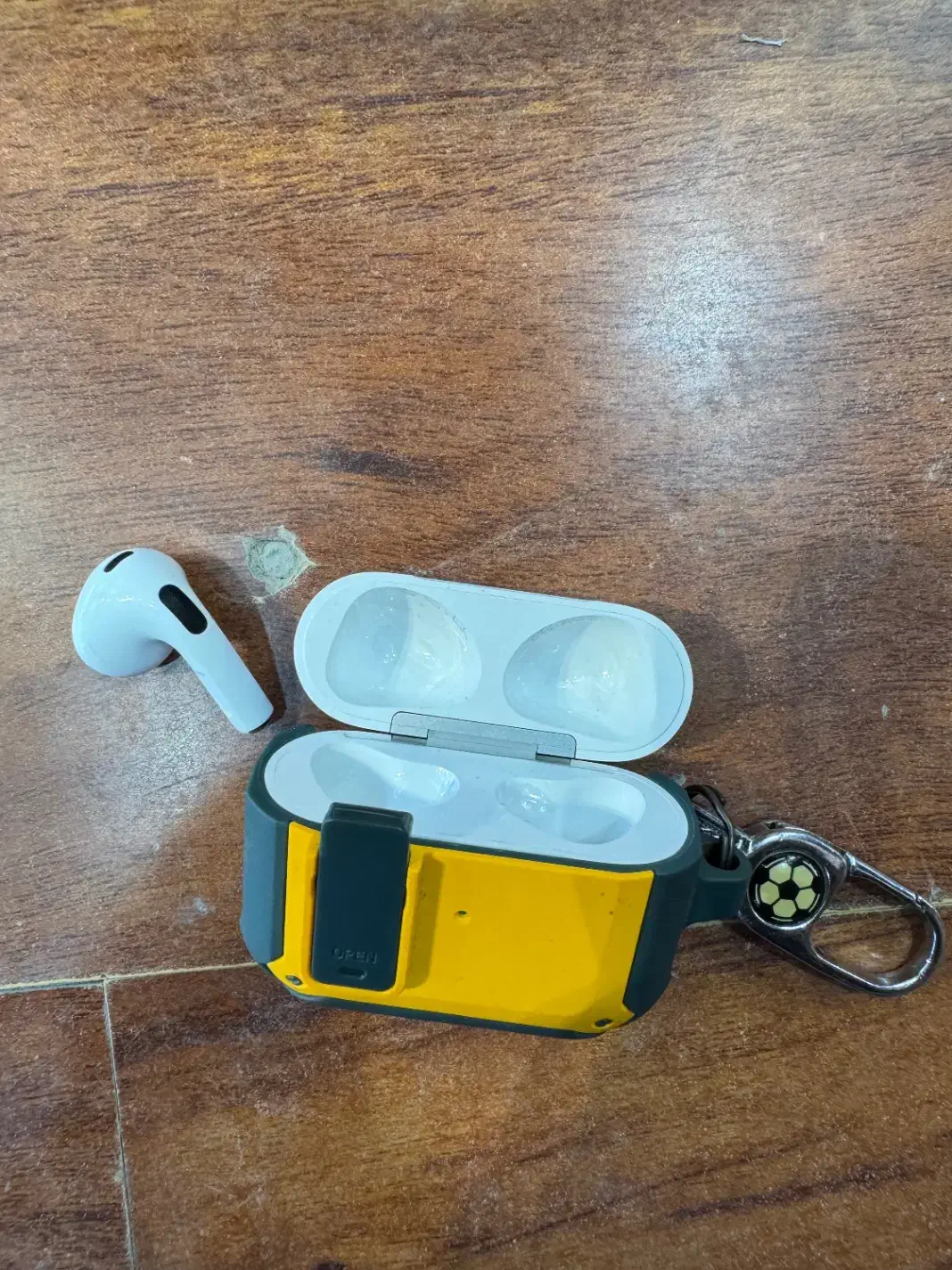 ایرپاد|لوازم جانبی موبایل و تبلت|قشم, |دیوار