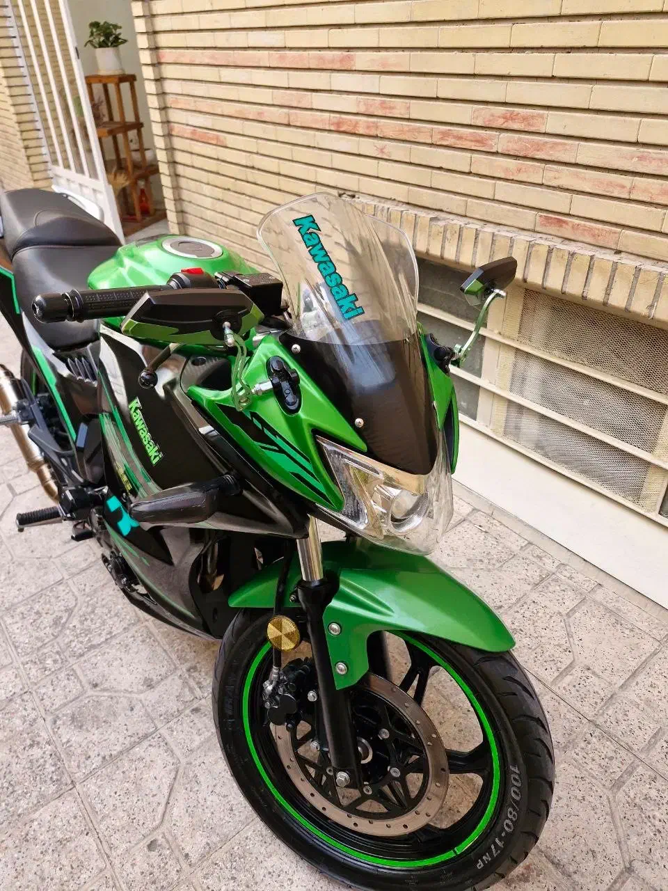 مگلی ۲۰۰|موتورسیکلت|تهران, چهارصد دستگاه|دیوار