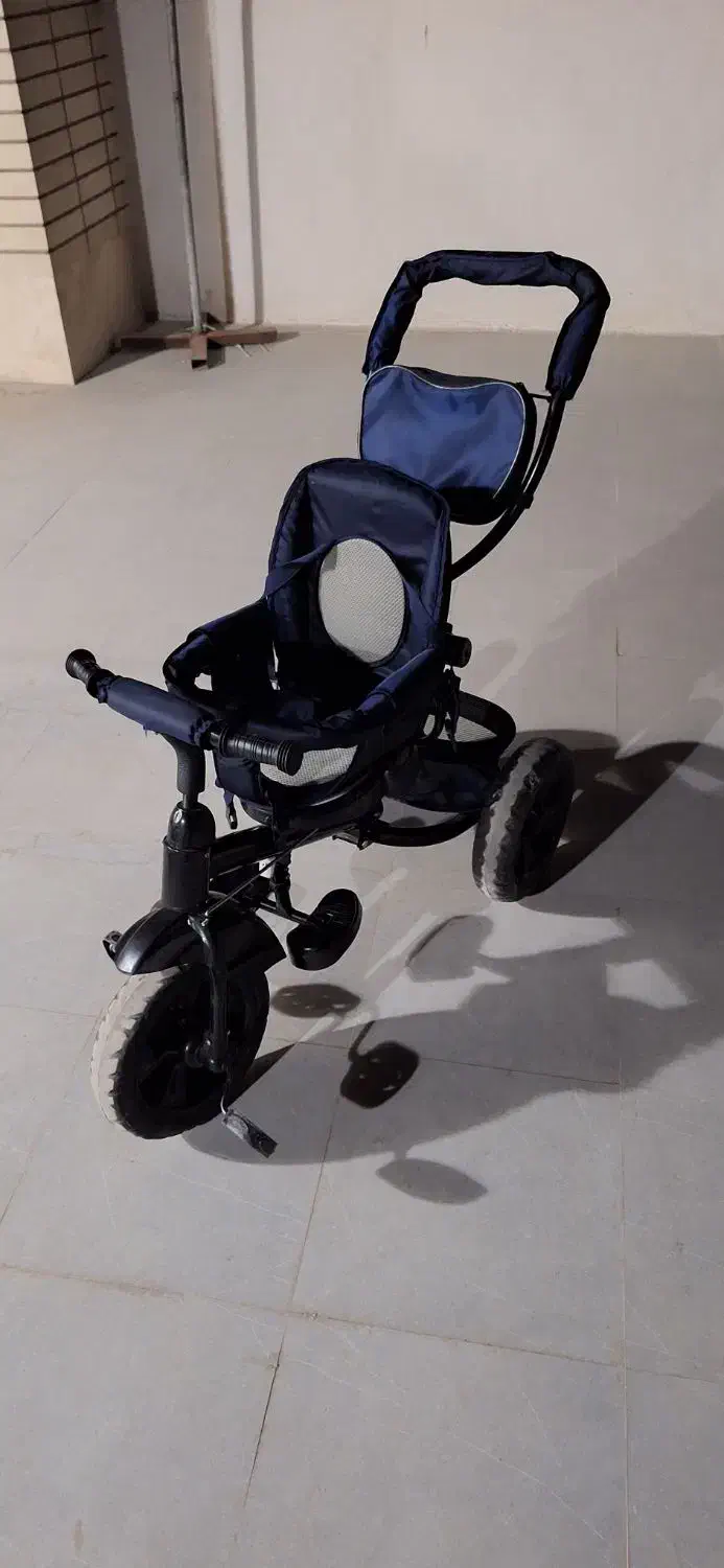 سه چرخه تا شو در حد نو|دوچرخه، اسکیت، اسکوتر|شاهینشهر, شهرک گلدیس|دیوار