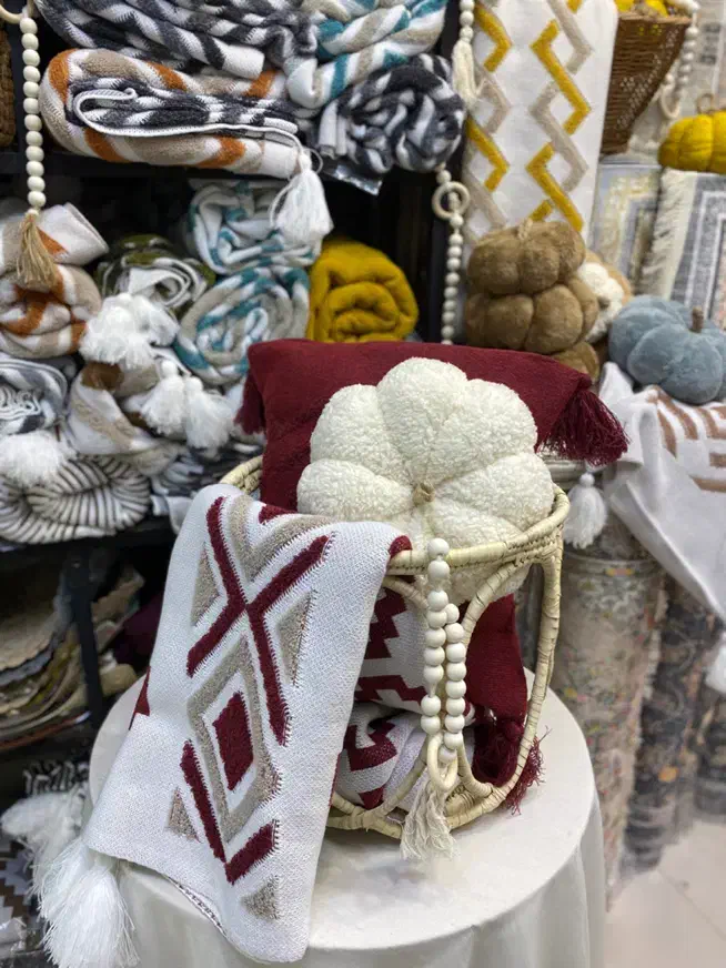 شال مبل و کاور مبل|پرده، رانر، رومیزی|مشهد, کوی المهدی|دیوار