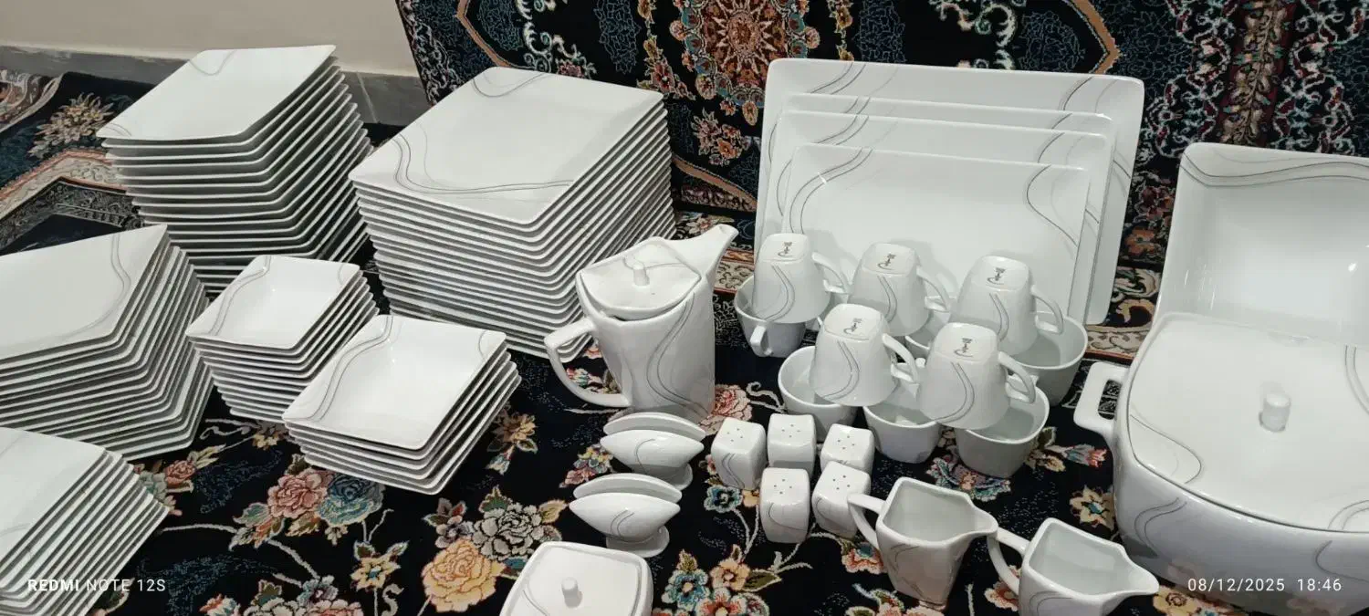 سرویس چینی ۱۱۵پارچه|ظروف سرو و پذیرایی|نسیمشهر, |دیوار