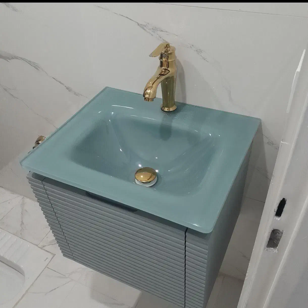 لوله کشی آب سرد  گرم  و نصب شیرآلات کرج و تهران|خدمات پیشه و مهارت|گرمدره, |دیوار