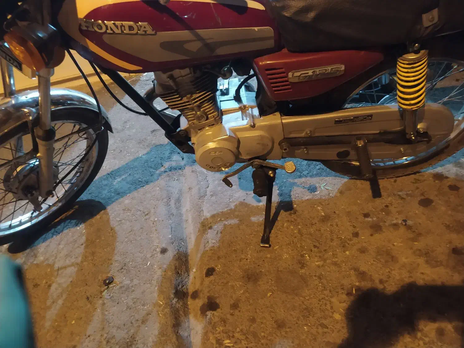 موتور پلاک ملی ۸۴|موتورسیکلت|قم, شهید صیاد شیرازی|دیوار