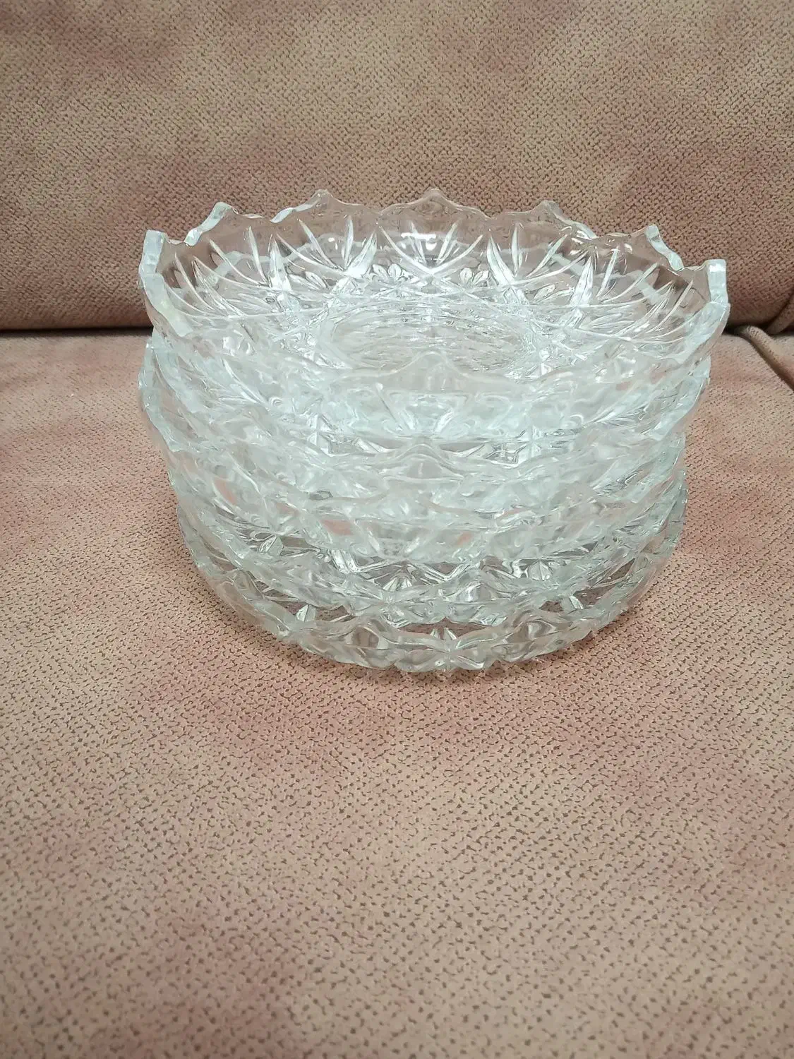 5عدد بشقاب میوه خوری تراش خورده شیک شیک|ظروف سرو و پذیرایی|شیراز, دلجو|دیوار