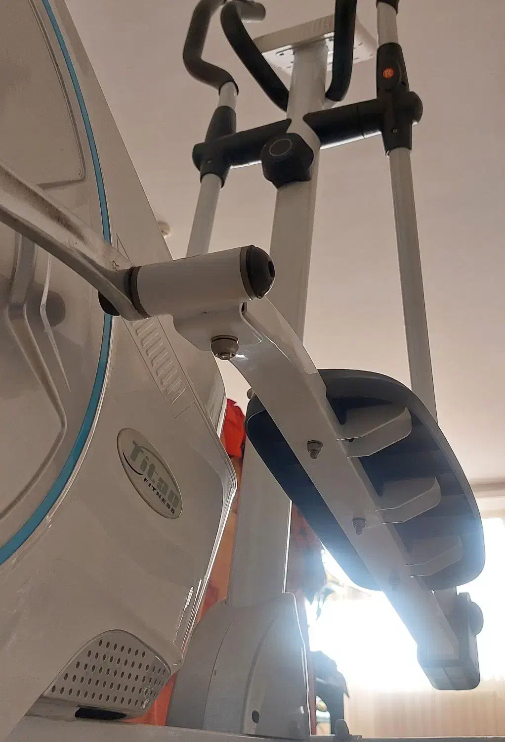 الپتیکال خانگی تایتان|تجهیزات ورزشی|کرج, عظیمیه|دیوار