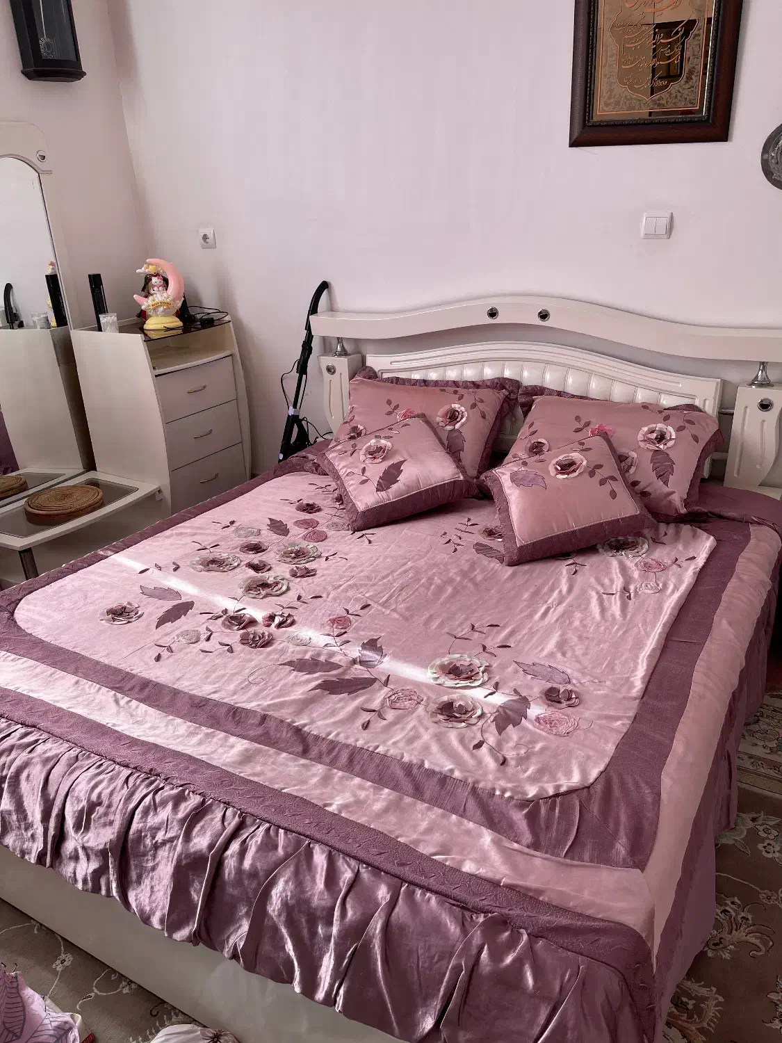 روتختی و بالشت|رختخواب، بالش، پتو|بیرجند, |دیوار