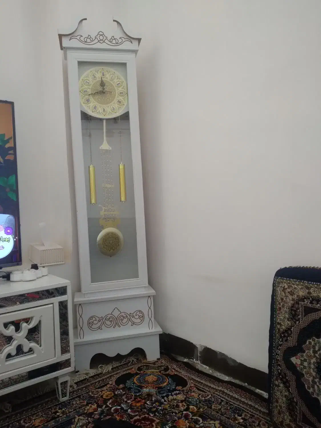 وسایل منزل|رختخواب، بالش، پتو|ایوان, |دیوار