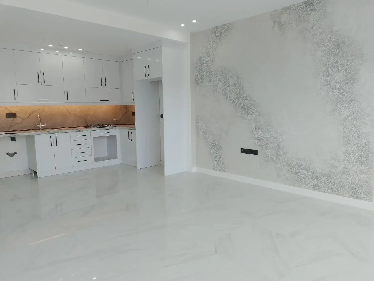 ۹۰متر اپارتمان امامت زوج کلید نخورده زمانیان|فروش آپارتمان|مشهد, آزادشهر|دیوار