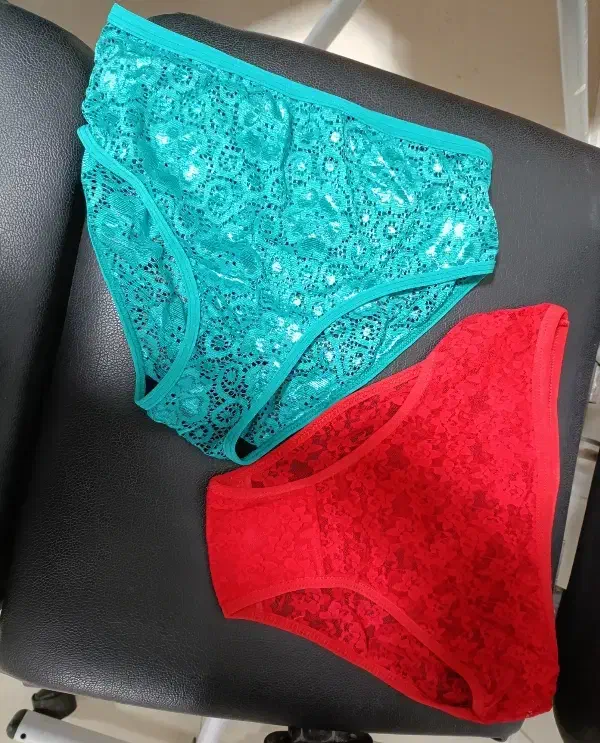 لباس زیر|لباس|مرودشت, ژیان|دیوار