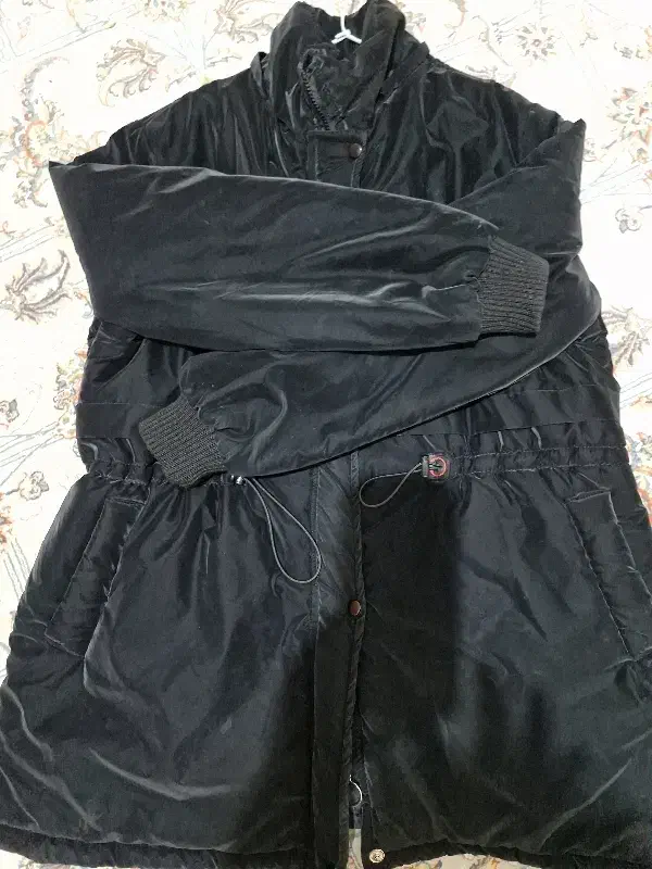 کاپشن خیلی گرم|لباس|رشت, جهاد|دیوار