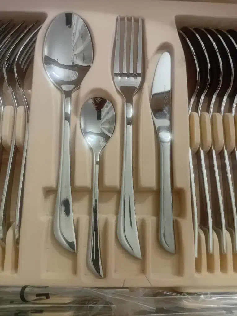 سرویس قاشق چنگال کامل|ظروف سرو و پذیرایی|اصفهان, طامه|دیوار