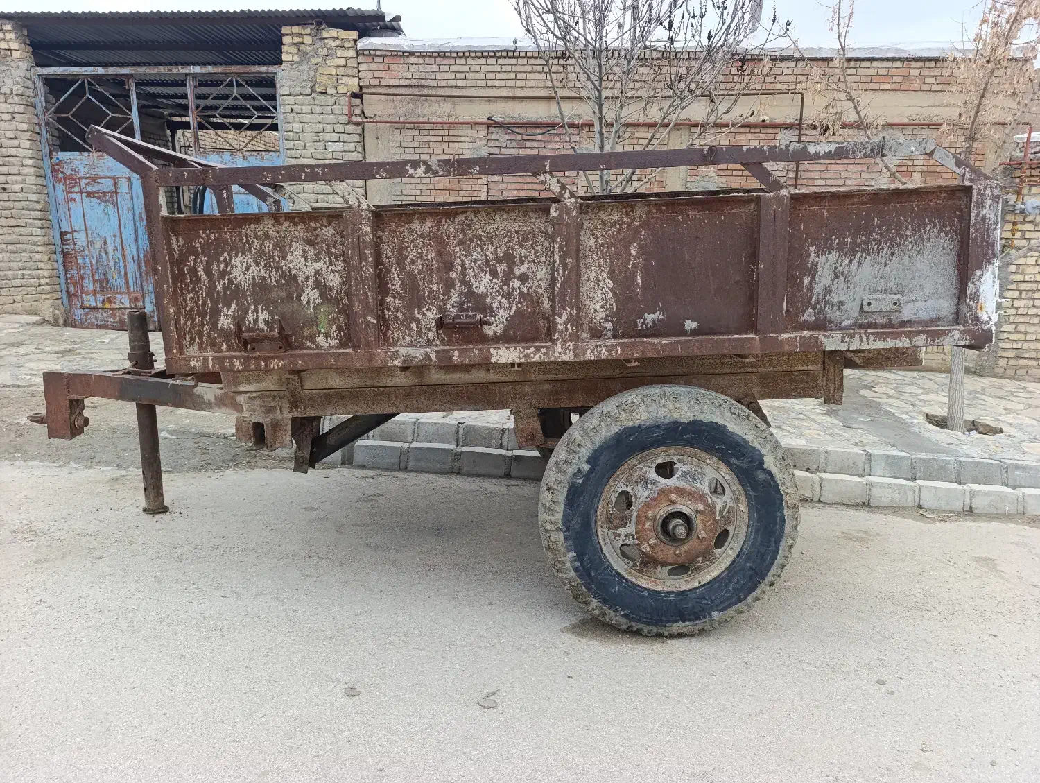 ترلی|ماشین‌آلات صنعتی|گرمخان, |دیوار