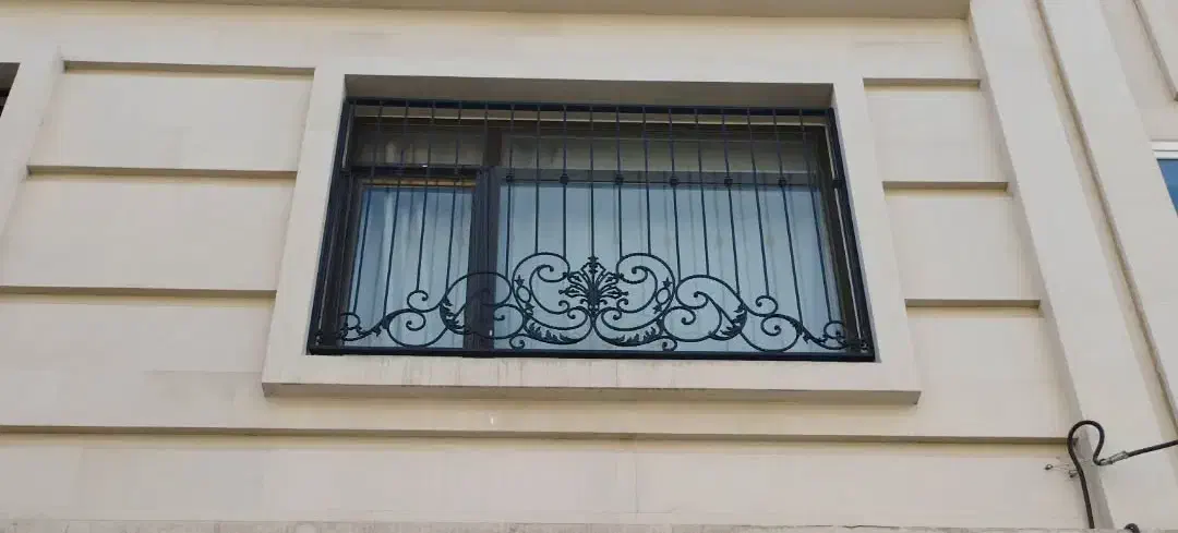 حفاظ پنجره تراس بالکن فرفورژه|خدمات پیشه و مهارت|مشهد, چهارچشمه|دیوار