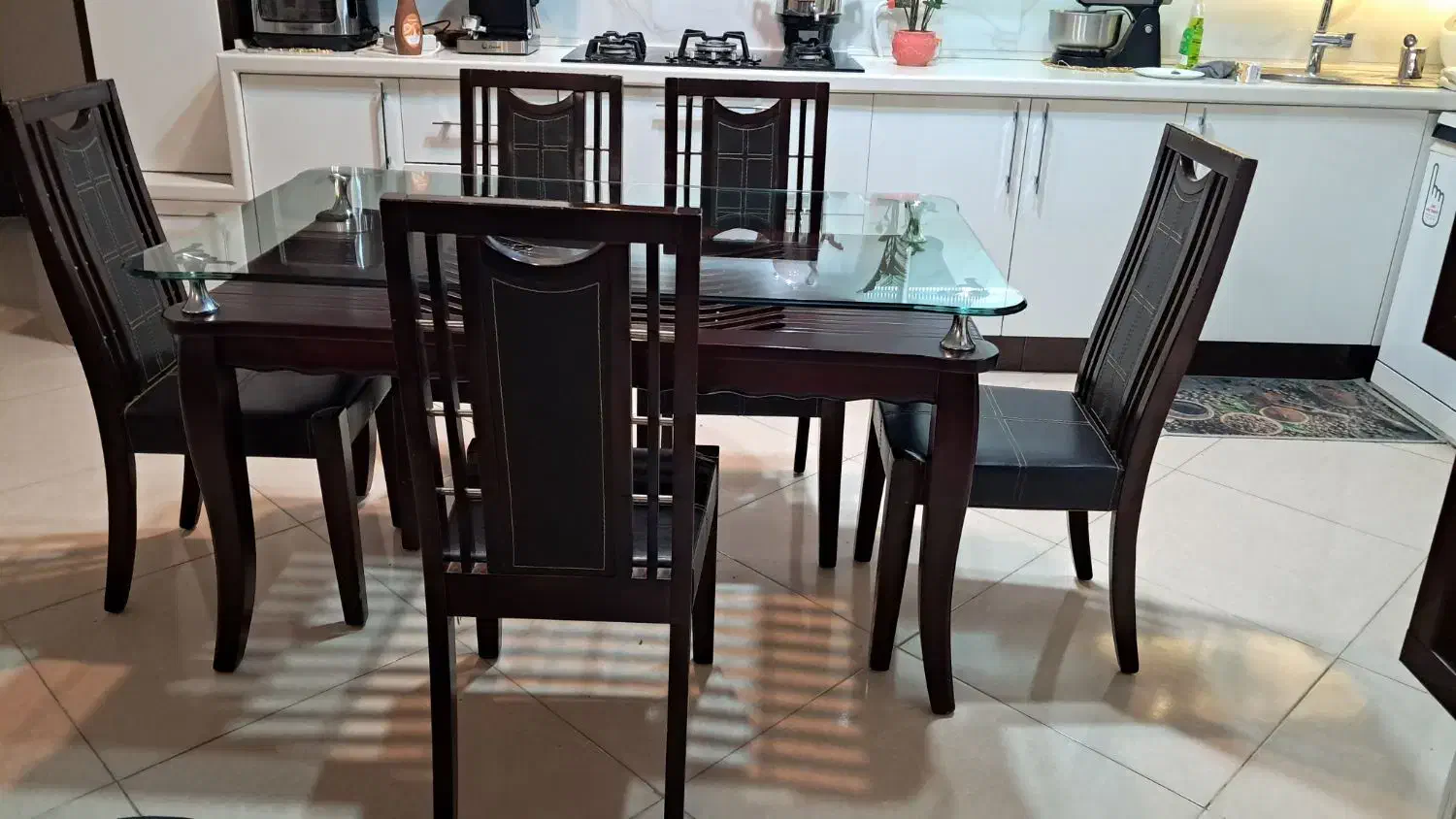 فروش میز غذا خوری و مبل راحتی|میز و صندلی غذاخوری|گرگان, |دیوار