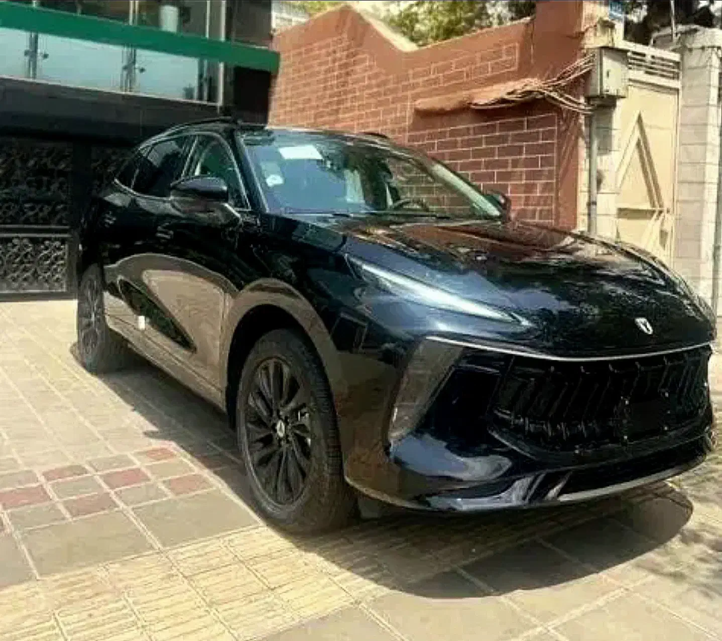 لاماری ۱۴۰۴|خودرو سواری و وانت|اصفهان, شهید رجایی|دیوار