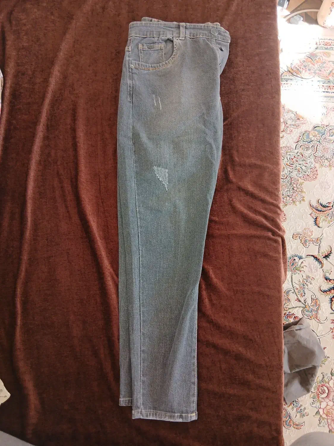 شلوار|لباس|قروه, |دیوار