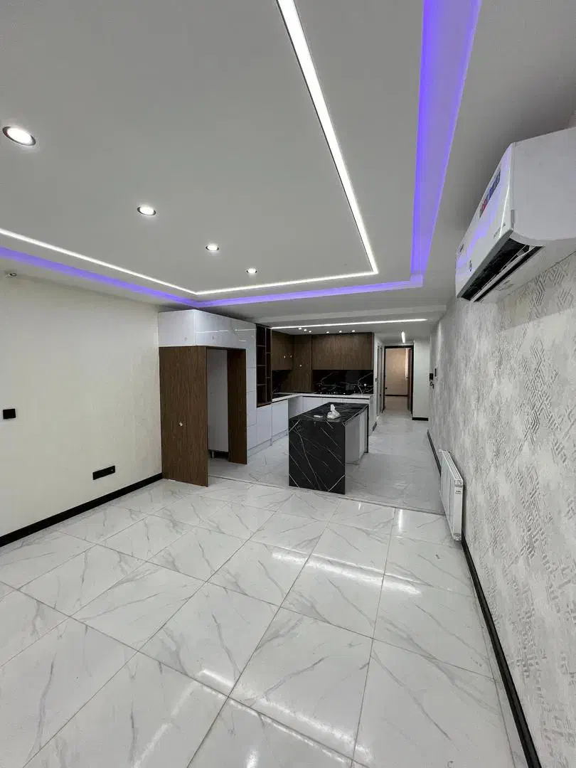 ۱۰۰متر* سنددار*پارکینگ مسقف *سند* تخلیه فوری|فروش آپارتمان|صدرا-فارس, فاز ۱|دیوار