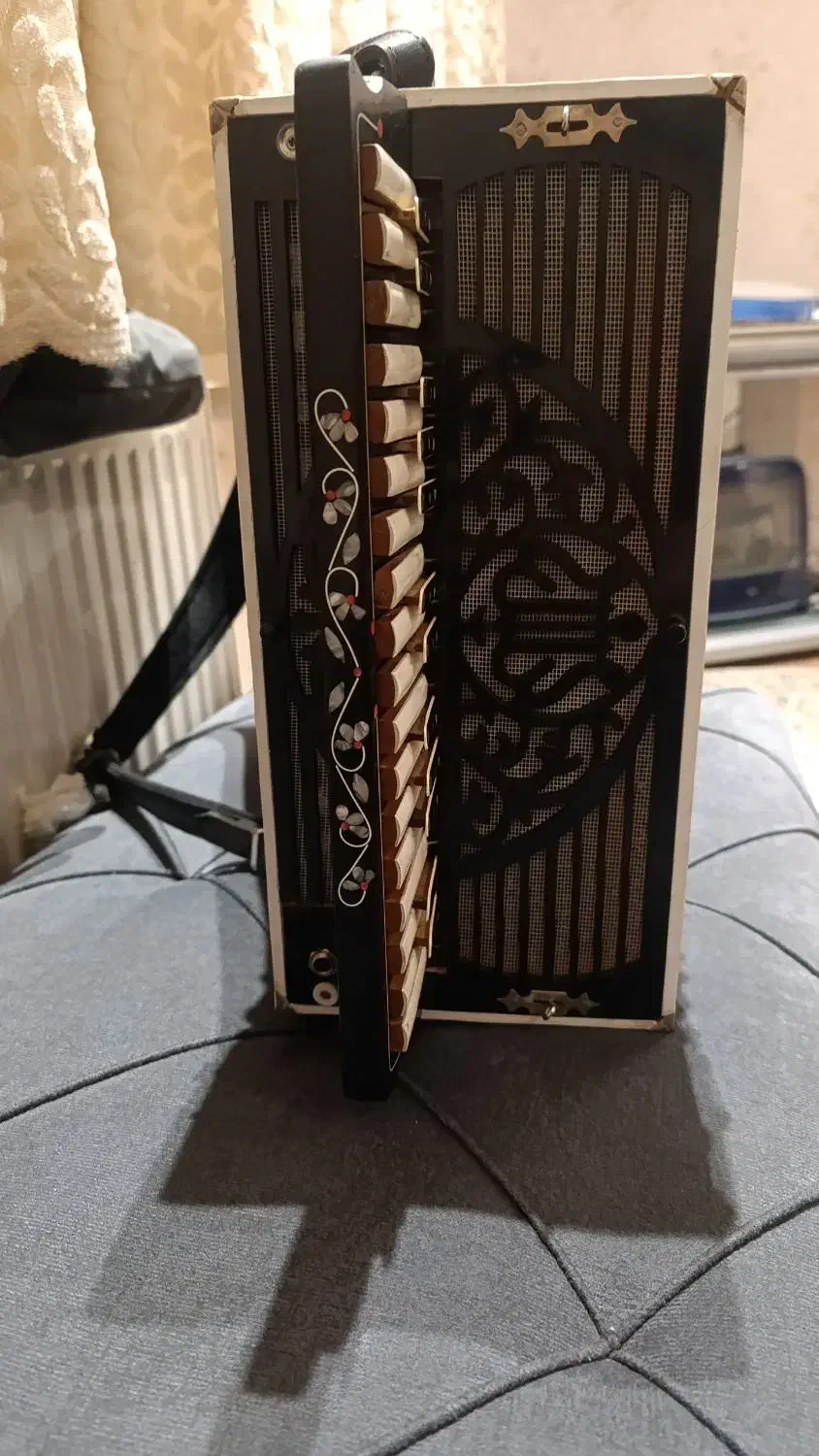 قارمون . گارمون . قارمون.گارمان . درجه یک نو|پیانو، کیبورد، آکاردئون|اردبیل, |دیوار