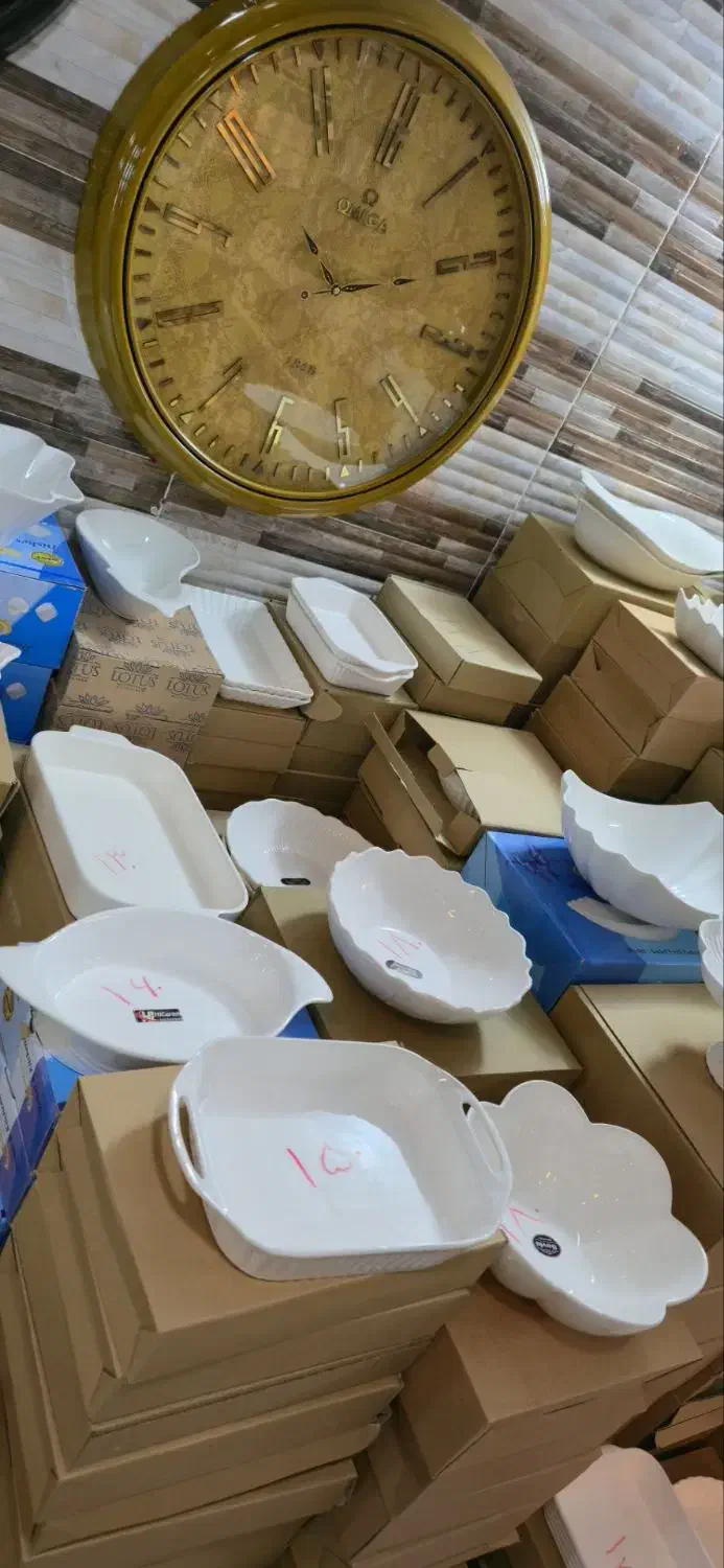 ظروف چینی سفید جعبه دار مخصوص شب یلدا|ظروف سرو و پذیرایی|کرمانشاه, |دیوار