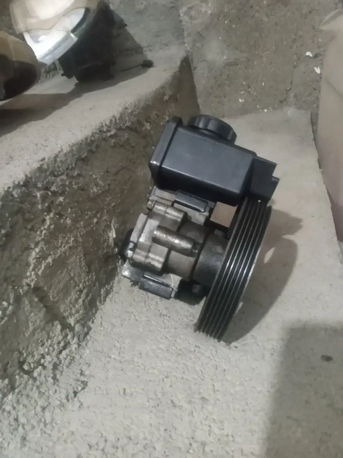 پمپ هیدرولیک ۲۰۶|قطعات یدکی و لوازم جانبی|همدان, |دیوار