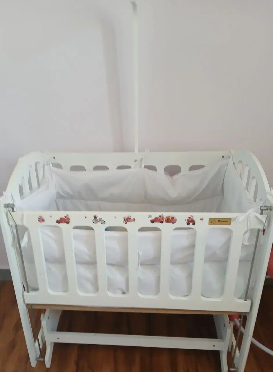 گهواره مارک Divanco|تخت و صندلی بچه|سنندج, |دیوار