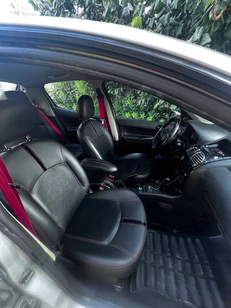 با سلام ۲۰۶ تیپ ۶اوتومات تمیز درجه۱|خودرو سواری و وانت|تهران, گلاب دره|دیوار