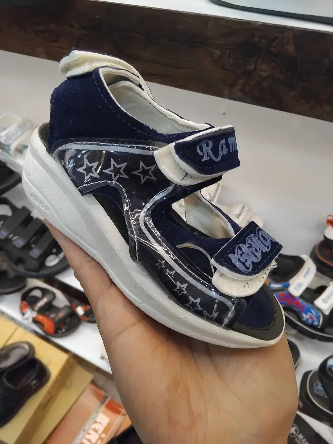 180000|کیف، کفش، کمربند|قم, نوبهار|دیوار