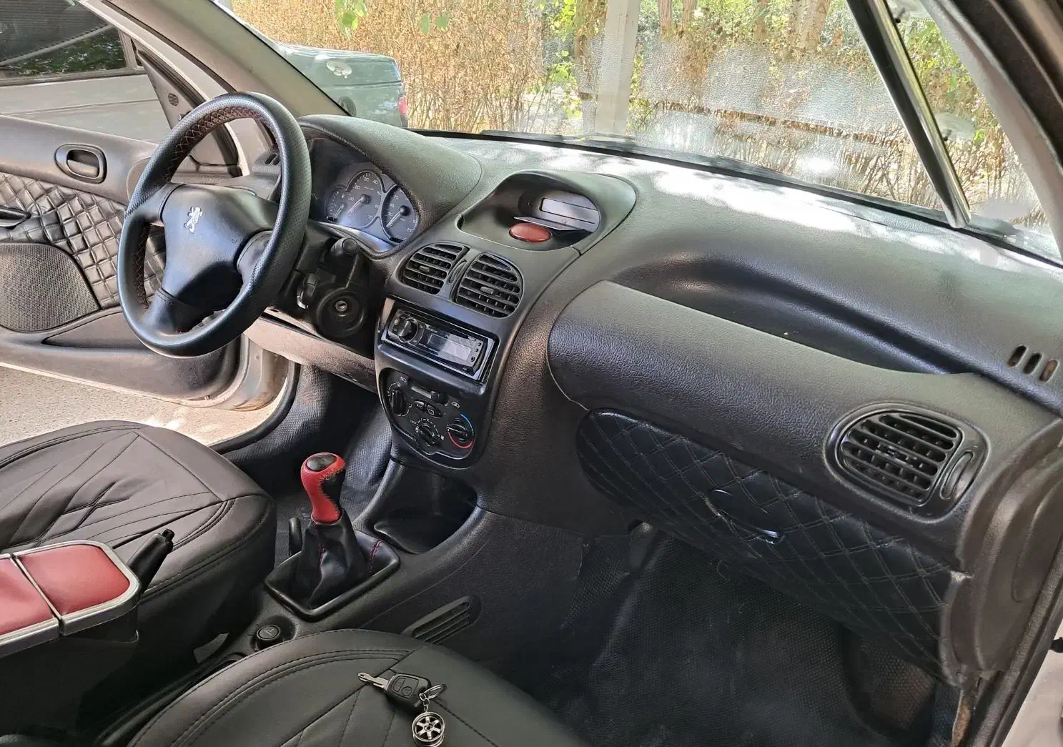 ۲۰۶ مدل ۸۴ تمیز موتوری صفر|خودرو سواری و وانت|ایلام, |دیوار