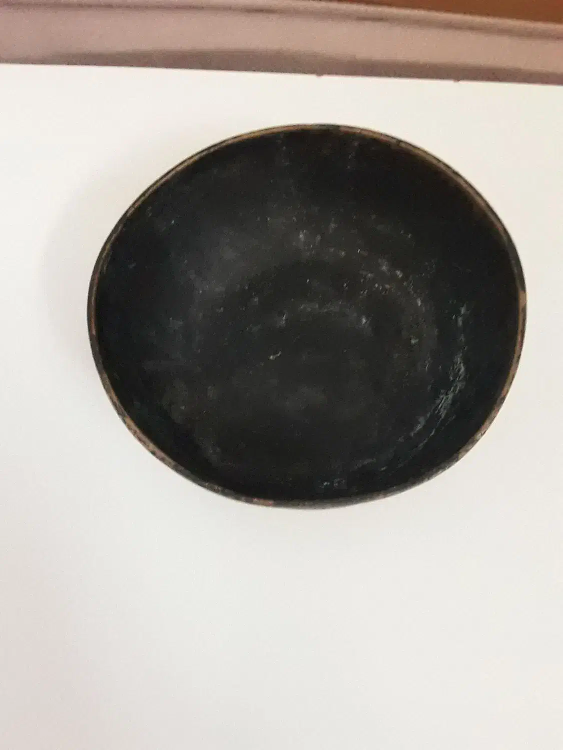 پیاله برنجی قدیمی و عتیقه|کلکسیون اشیاء عتیقه|مراغه, |دیوار