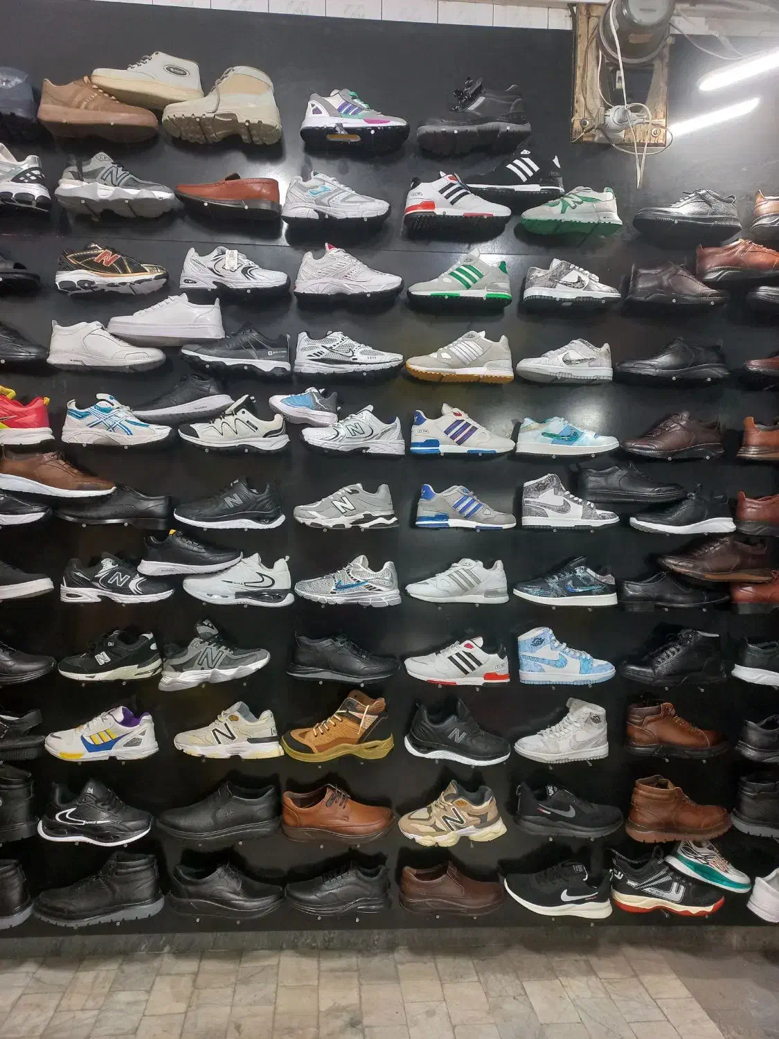 کفش چرم نادر.کتونی،راحتی،اداری.شیک و بادوام|کیف، کفش، کمربند|تبریز, |دیوار