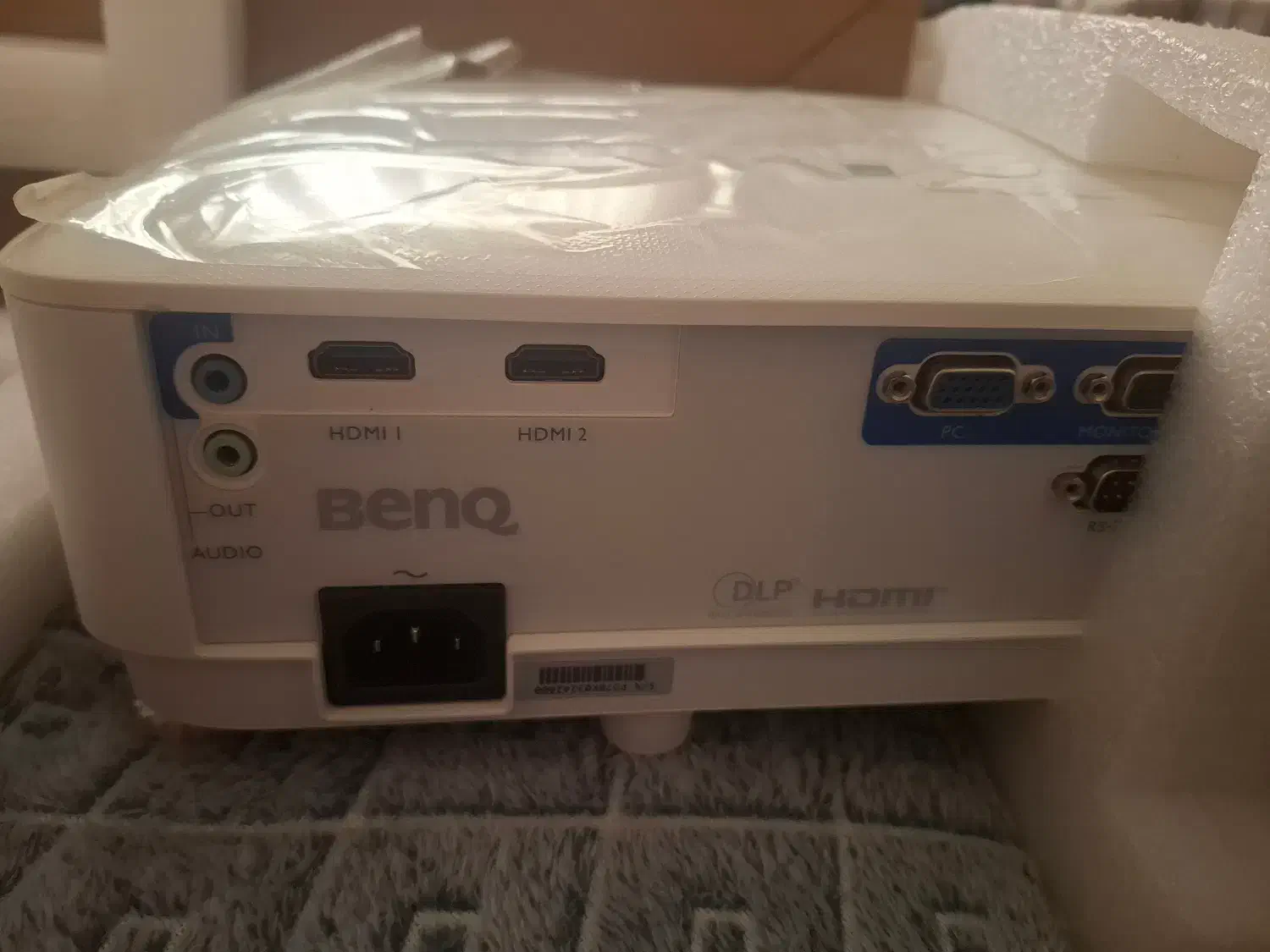 ویدئو پروژکتور زیر قیمت بازار|تلویزیون و پروژکتور|کرج, جهانشهر|دیوار