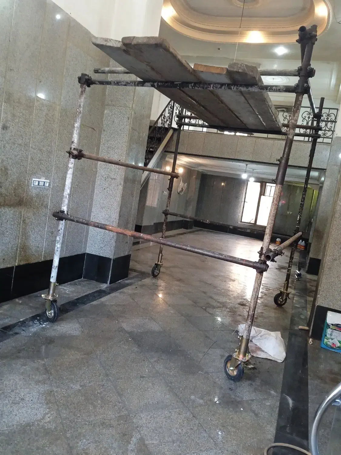 داربست فلزی اجاره در کرج|خدمات پیشه و مهارت|فردیس, منظریه|دیوار