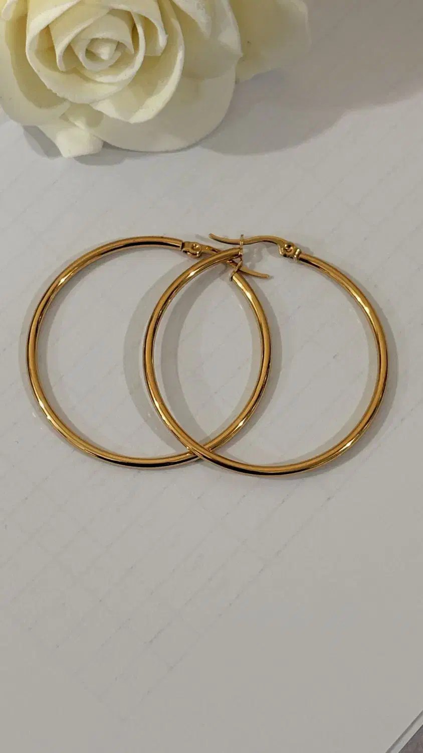 گوشواره|بدلیجات|دوگنبدان, |دیوار