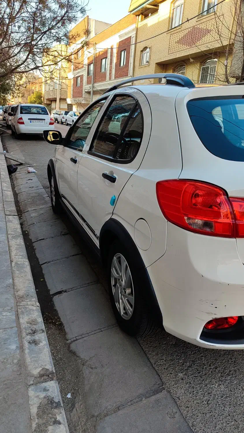 کوییک آر ۱۴۰۱|خودرو سواری و وانت|قم, چهل درخت‎|دیوار