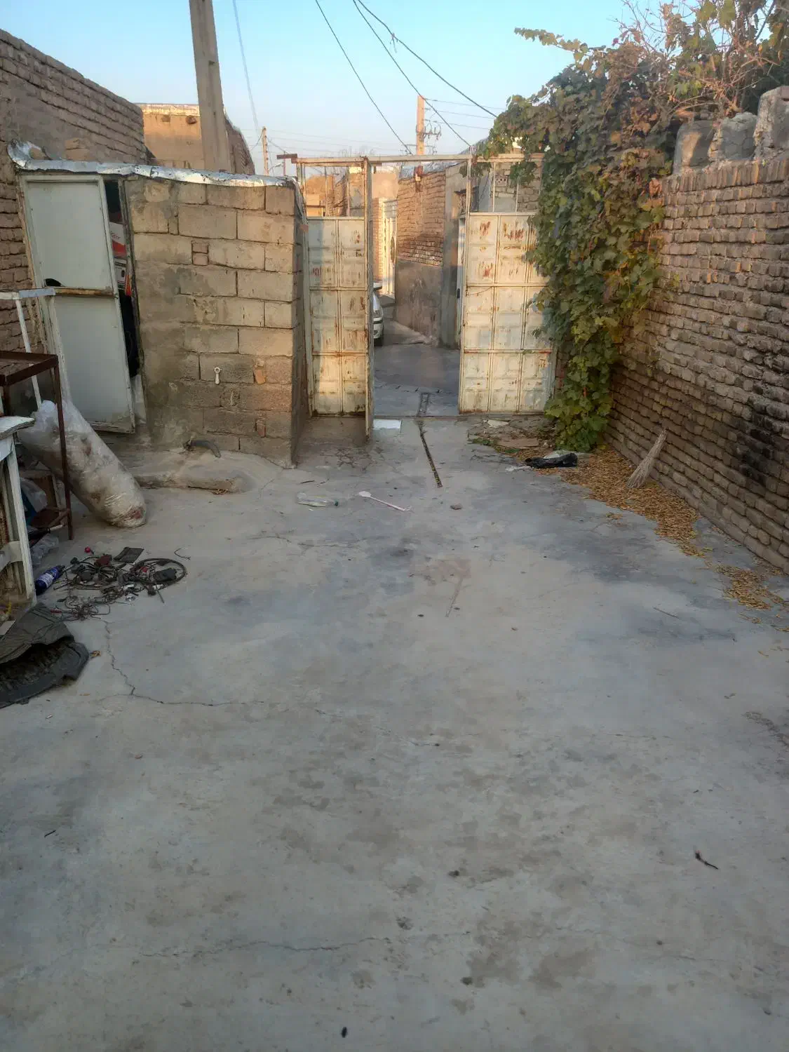حیاط مسکونی خالی|فروش زمین و ملک کلنگی|یامچی, |دیوار