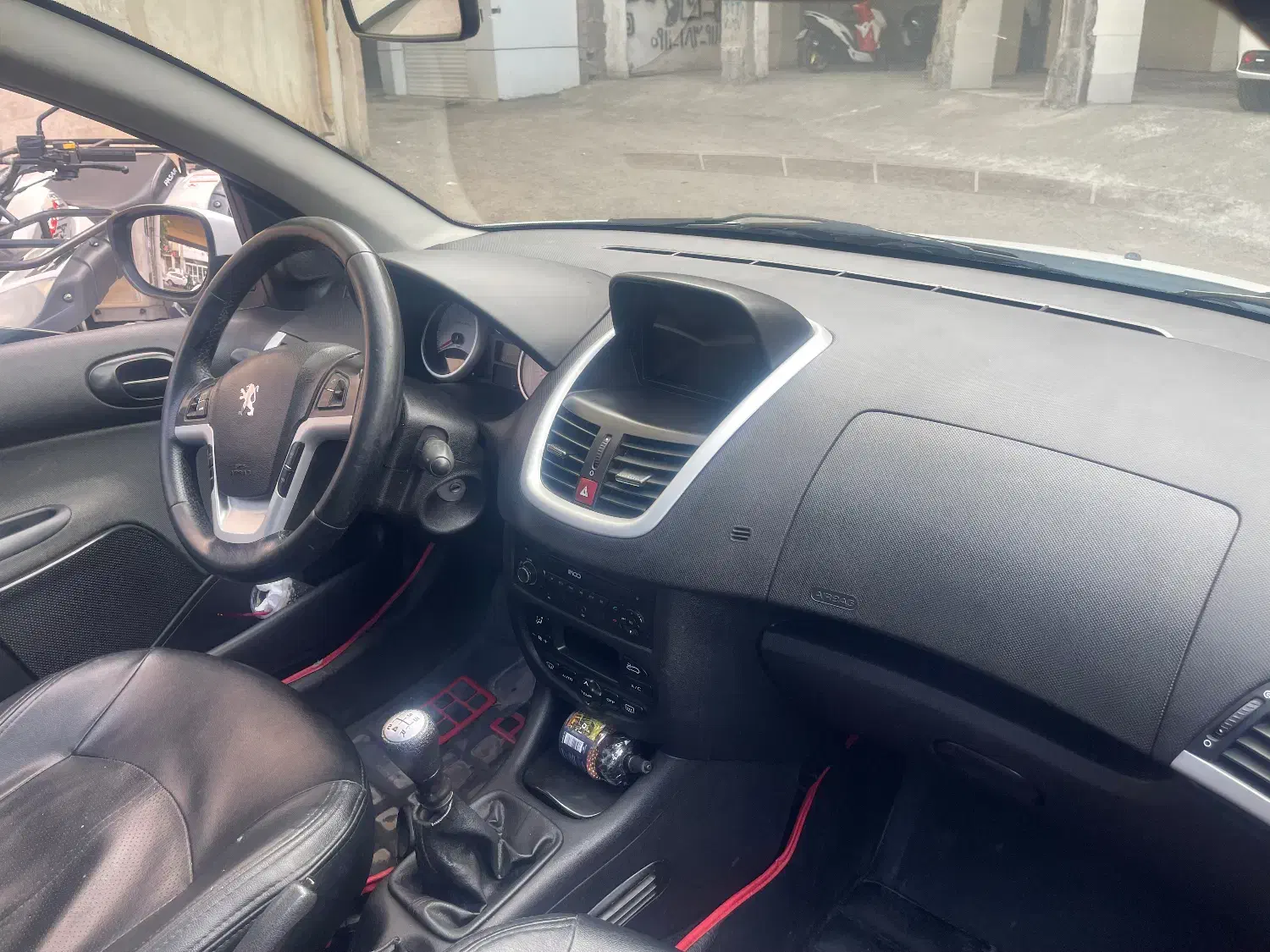 ۲۰۷ سقف پانا مدل ۱۴۰۱|خودرو سواری و وانت|رشت, بوسار|دیوار